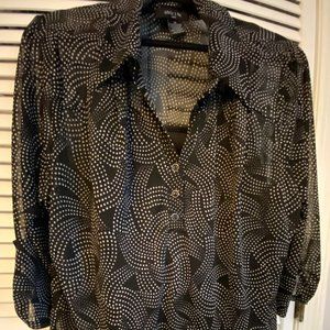 Woman's Plus 3X Semi Sheer Black & White V-Neck Blouse 3/4 Button Sleeve